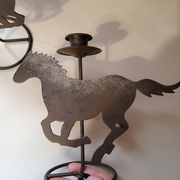 Rustic Brown Horse Candle Holders. Western . Horse Galloping. Set Of 2. Metal. - Picture 6 of 7